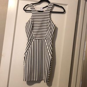 Foreign exchange dress